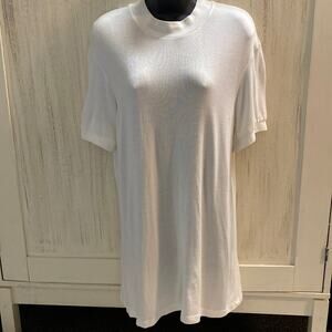 Zara crewneck short sleeved sweater tunic